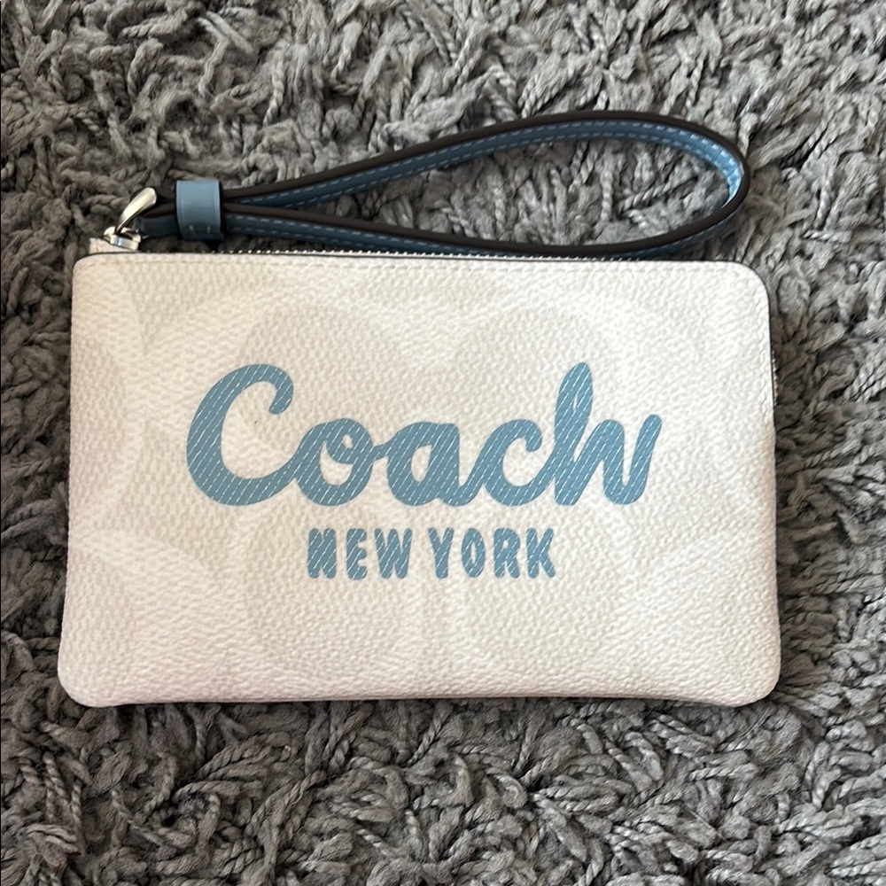 Coach New York Cream Wristlet